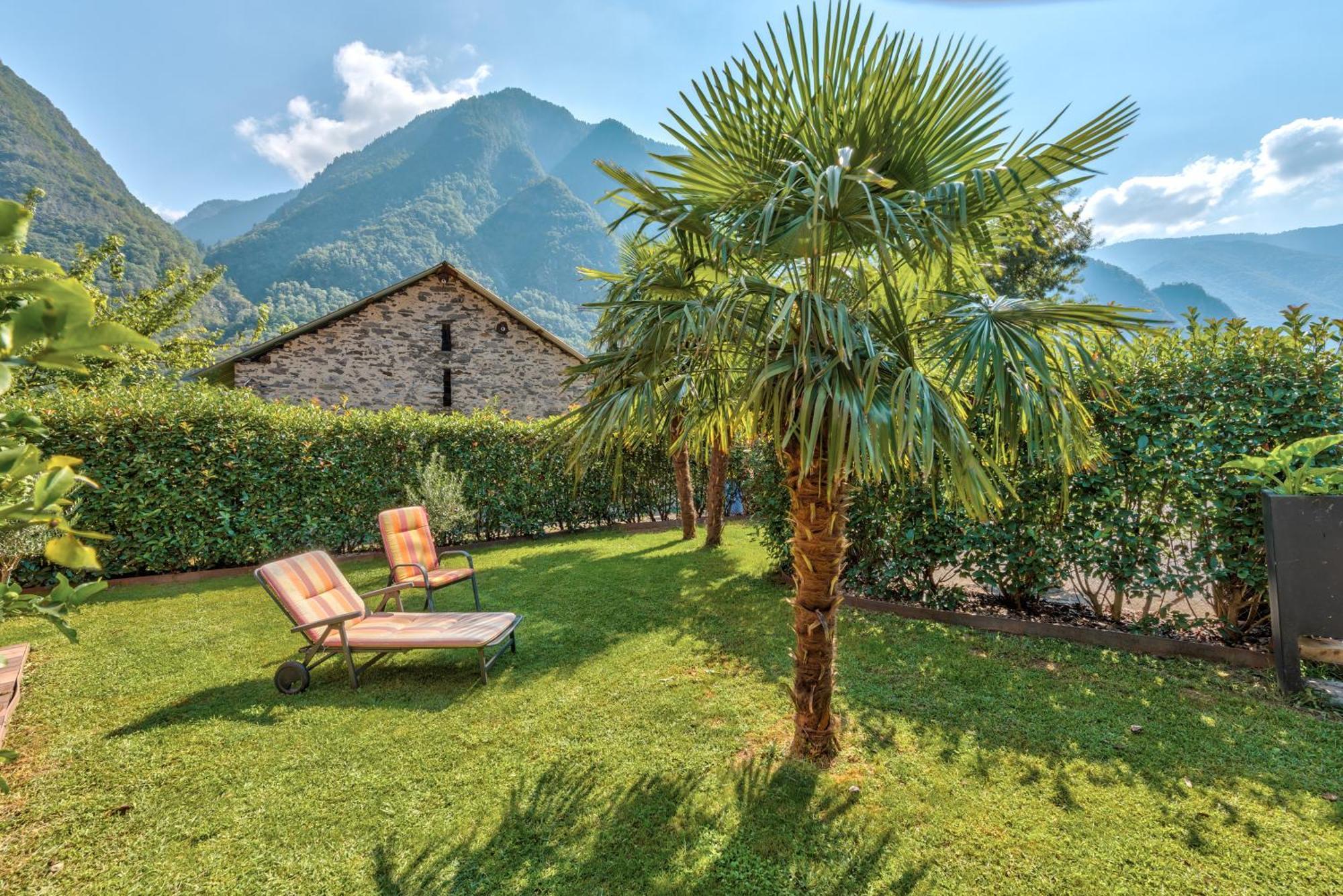 Casa Oliver, Tra La Calanca E I Castelli Di Bellinzona Grono Habitación foto